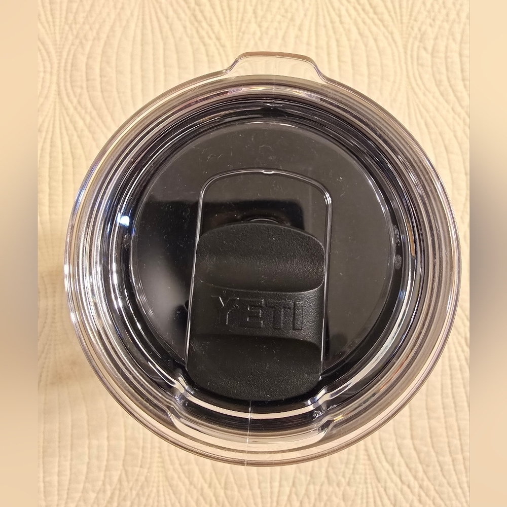 NWT Yeti Limited Edition Folds Of Honor Stackable Rambler 20 Oz - Picture 8 of 8